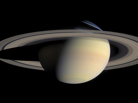 La sonde Cassini se prépare à un grand plongeon sur Saturne