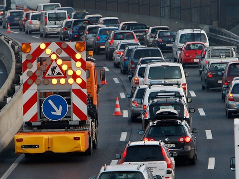 La Suisse en progrès, mais toujours insuffisante côté transports