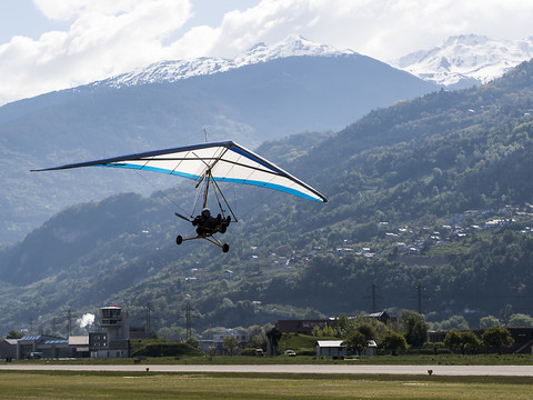 Projet d'aviation électrique à l'aéroport de Sion
