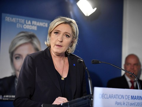 Le Pen cible le 