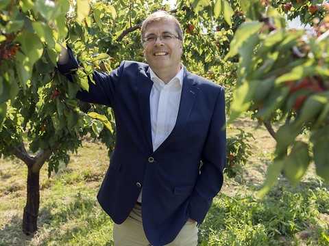 Jean-Michel Cina quitte la scène