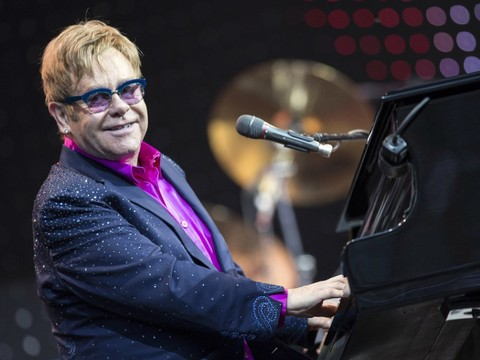 Elton John se remet d'une dangereuse infection bactérienne