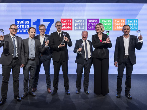 Trois journalistes romands primés au Swiss Press Award