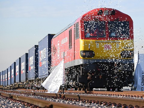 Le premier train direct de Londres est arrivé en Chine