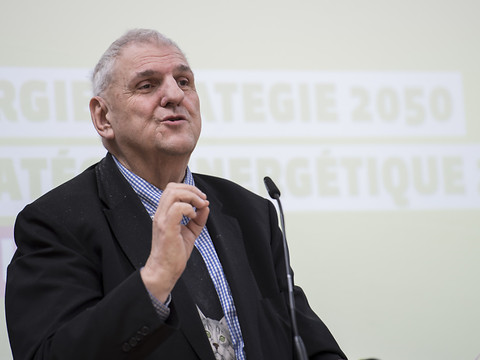 Oui à la Stratégie énergétique et à la Prévoyance vieillesse