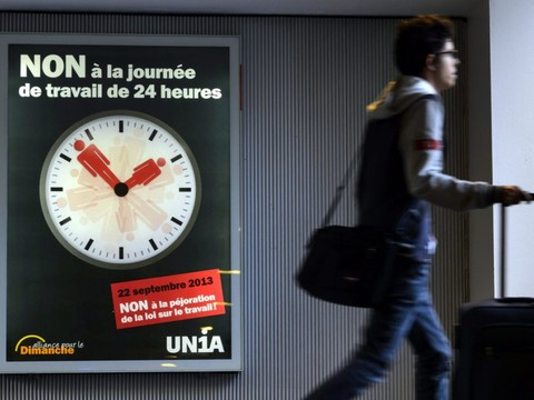 Syndicats unis contre le travail 
