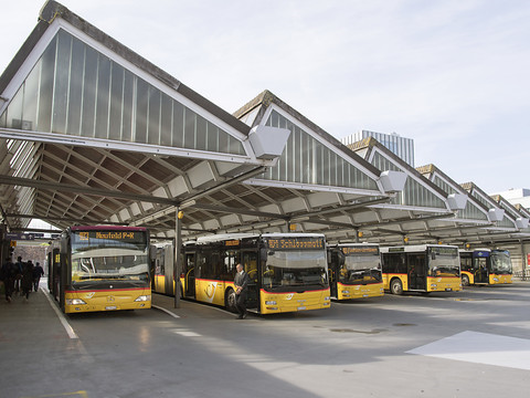 Le Parlement généreux envers les transports publics régionaux