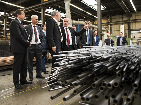 Ueli Maurer en visite dans deux entreprises vaudoises