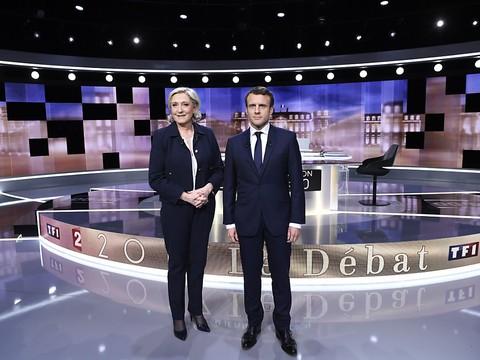 Le débat télévisé Macron-Le Pen commence tambour battant