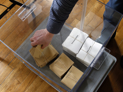 Le vote pour le second tour a débuté en Outremer