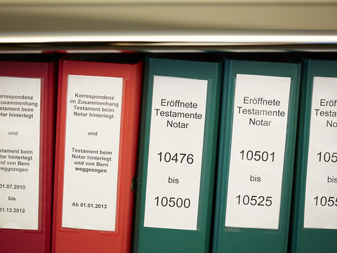 Le Conseil fédéral va revoir son projet sur les successions