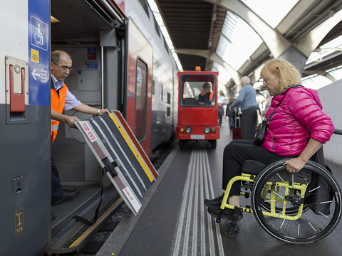 Les gares doivent être adaptées aux personnes handicapées d'ici 2023