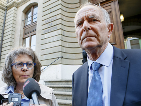 Fabrice A. tente d'expliquer confusément son geste