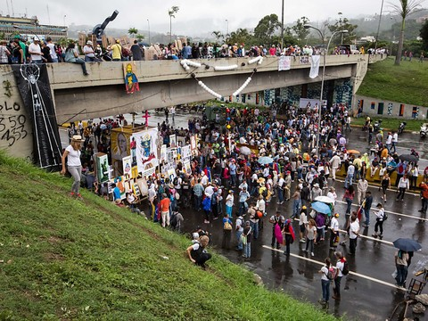 Au Venezuela, sit-in géant contre le président Maduro