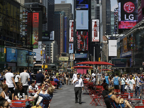 Un véhicule fonce sur des piétons à New York, au moins dix blessés
