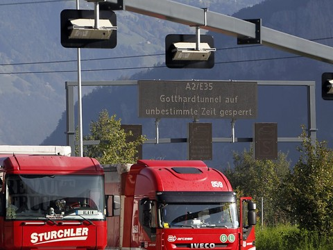 L'initiative des Alpes veut un meilleur contrôle des camions