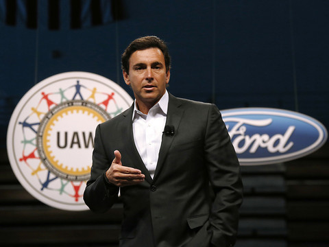 Ford se sépare de son directeur général Mark Fields