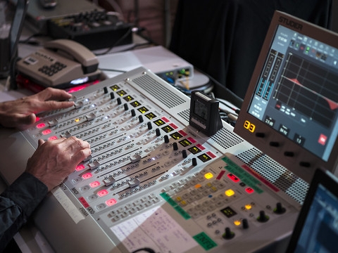 Les radios privées craignent une 