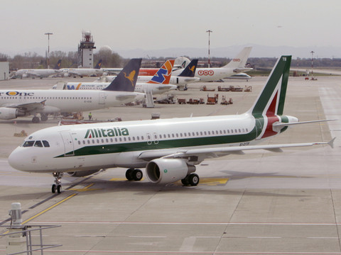Alitalia: 1358 membres du personnel mis au chômage technique