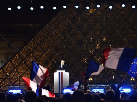 En Marche! en tête au 1er tour devant les Républicains et le FN