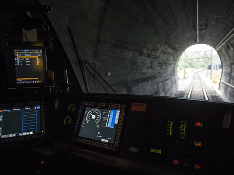 Le système de contrôle des trains de 2e génération laisse craindre retards et surcoûts