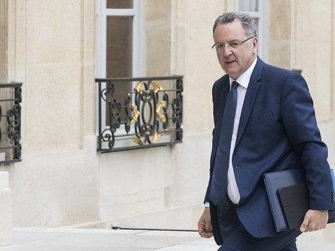 Ferrand aurait signé la promesse de vente des locaux loués