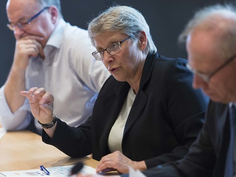 Vaud: fin dès 2018 des curatelles imposées
