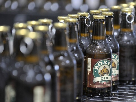 La bière vaudoise Boxer s'allie à la zurichoise Doppelleu
