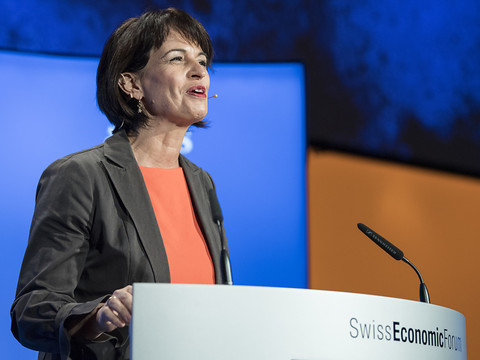Au SEF, Doris Leuthard plaide pour l'ouverture commerciale