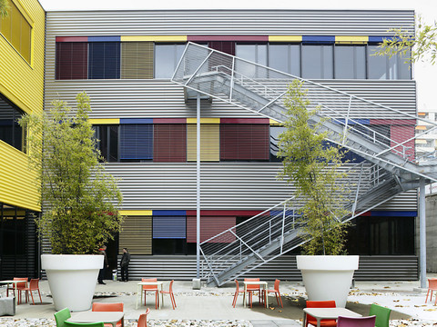 Etudiant grièvement blessé après une chute à l'ECAL à Renens (VD)