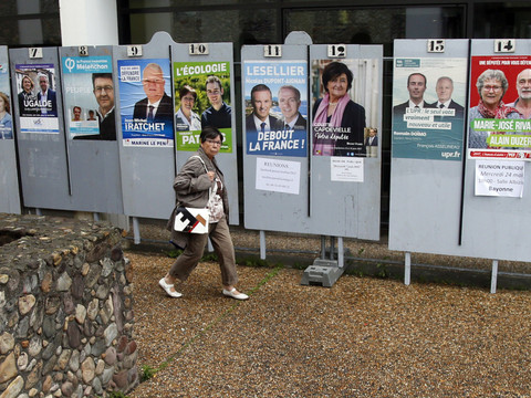 Large victoire du candidat pro-Macron en Suisse
