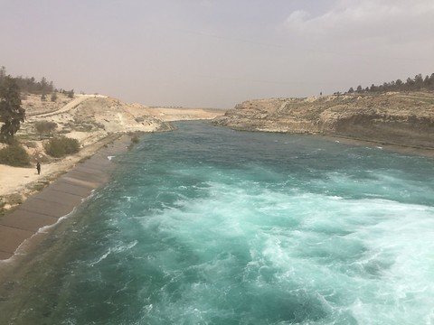 Des civils fuyant Raqa tués dans une frappe de la coalition (OSDH)