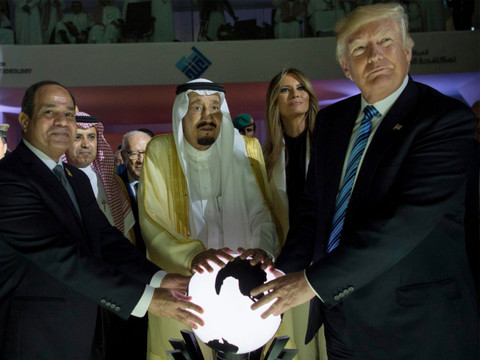 Trump accuse à son tour le Qatar de soutenir les extrémistes