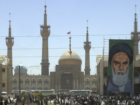 Attaque au Parlement iranien: au moins sept morts