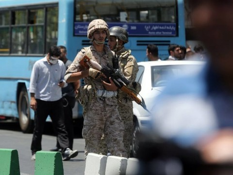 Premiers attentats de l'EI à Téhéran, Trump met en garde l'Iran