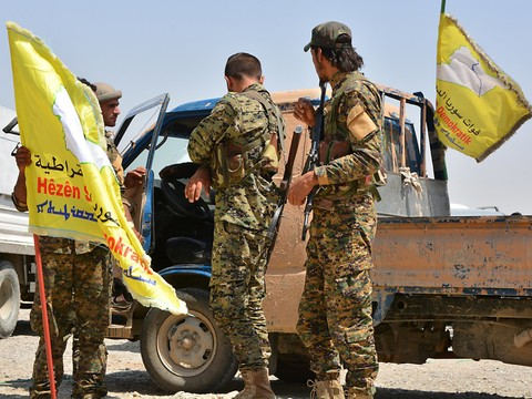 Au moins 17 civils tués par des frappes de la coalition sur Raqa