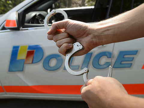 Il tue un homme en le percutant volontairement avec sa voiture