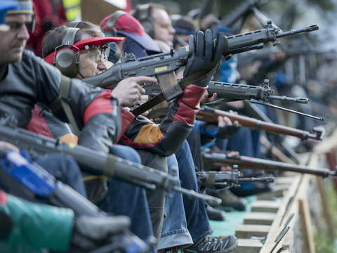 Armes à feu: la Suisse va suivre le durcissement européen
