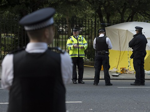 Une camionnette fauche des piétons à Londres: 