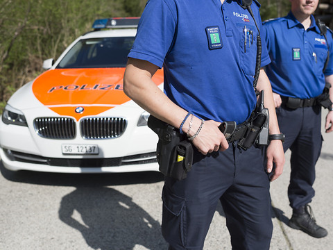 St-Gall: deux ex-policiers condamnés pour vol et revente d'armes