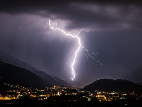 De fortes pluies mettent fin à la vague de chaleur au Tessin