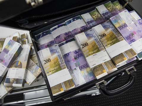 Excédent courant de la Suisse de 11 milliards au 1er trimestre