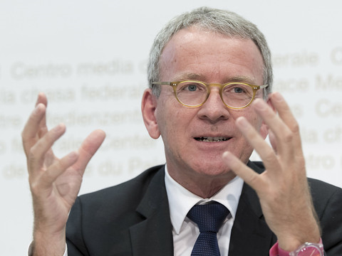 Les défis numériques peuvent être surmontés avec plus de moyens