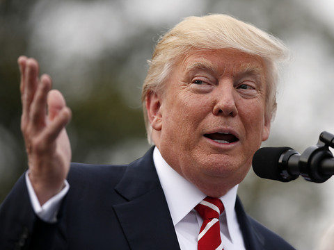 Le décret migratoire de Donald Trump remis partiellement en vigueur