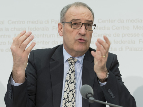 Refonte du projet DSA 2020, gelé en mars 2016 par Guy Parmelin