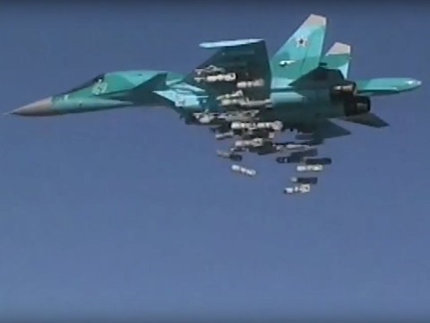 L'armée syrienne s'empare de puits de pétrole au sud de Raqa