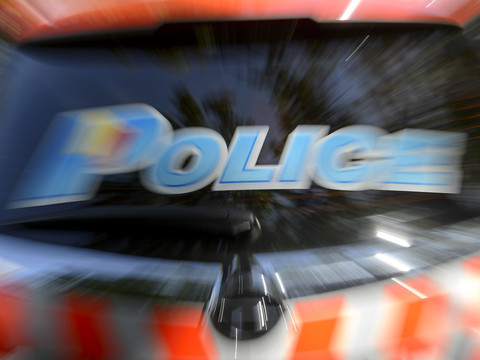 Un homme tué à coups de couteau dans un appartement
