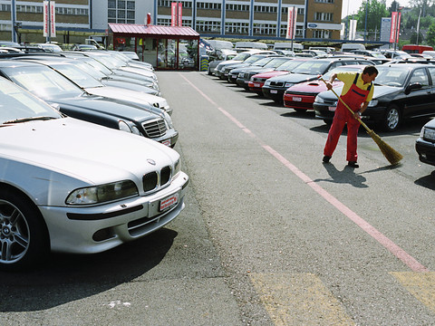Légère hausse des ventes de voitures d'occasion au premier semestre