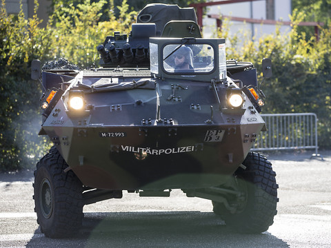 Six militaires blessés dans une collision entre deux chars