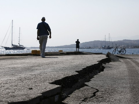 L'île de Kos se remet peu à peu du séisme